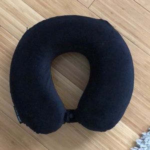 sharper image neck pillow